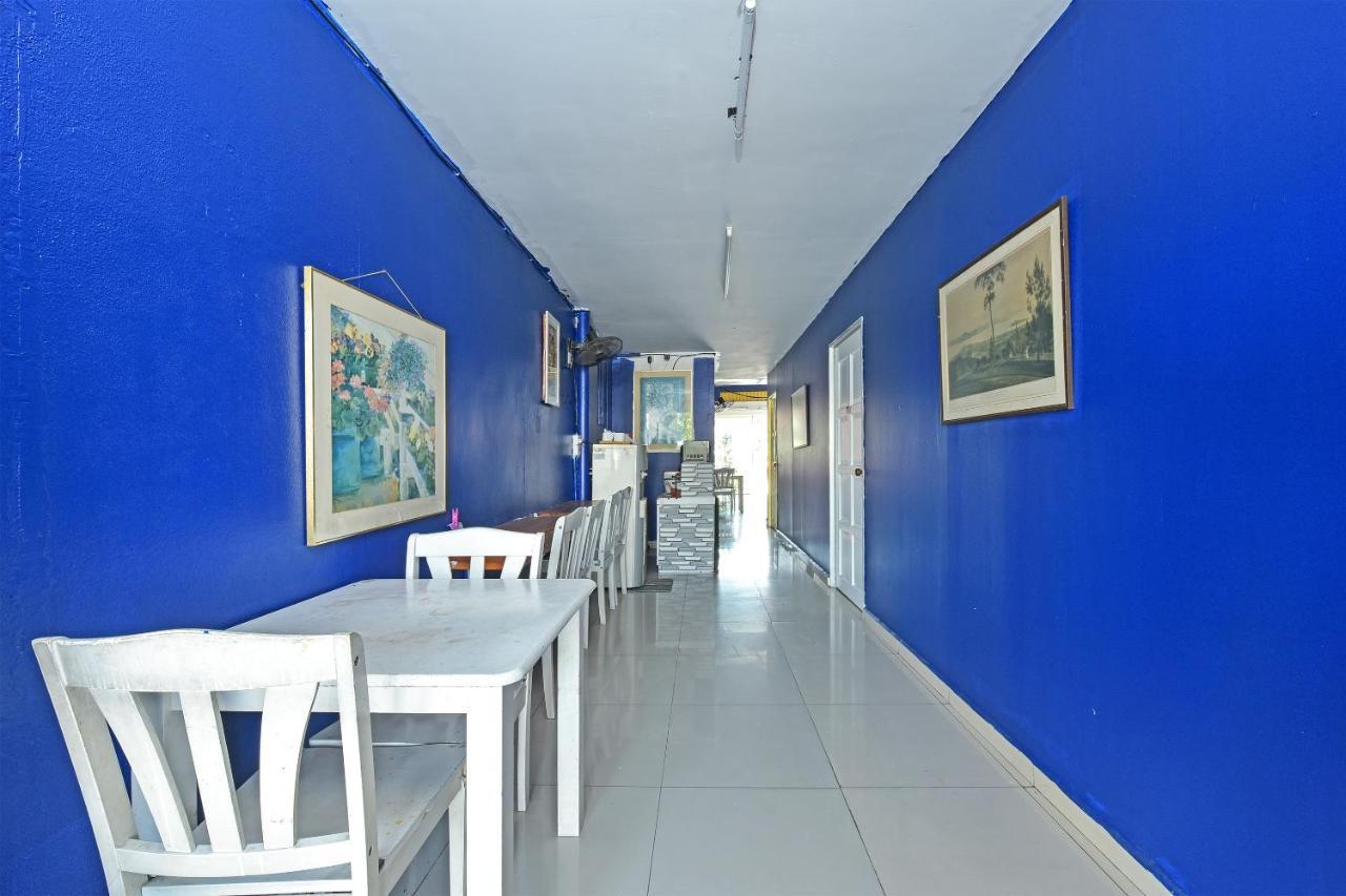 F Hotel Sungai Dua Bukit Exterior foto